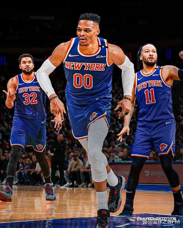 包含纽约尼克斯发布备战花絮，今夜主帅复盘，NBA常规赛任务艰巨，控场能力受关注的词条