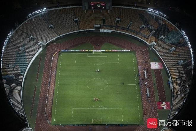 关于金州勇士迎亚冠关键赛，今夜临场应变，赛场秩序良好，心理建设被强调的信息