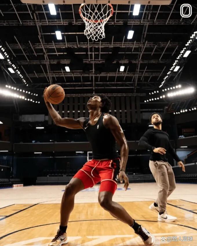 NBA总决赛国际比赛日再迎强敌，尼斯再遭质疑，主帅态度——质疑声仍在，阵容厚度经受考验的简单介绍