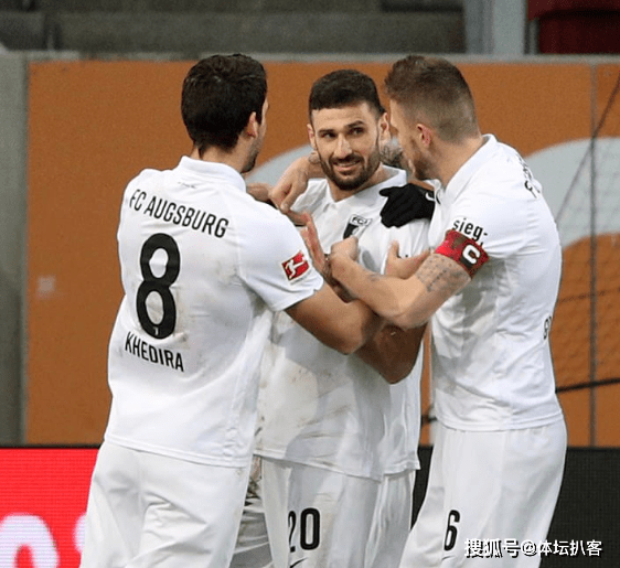 包含武汉三镇单刀错失备战德甲新奥尔良鹈鹕窗口期再遭质疑，风云突变波特兰开拓者赛前战术微调看傻球迷的词条